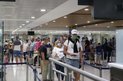 Coronavirus: Arrivals from UK account for most of imported and suspected Omicron cases